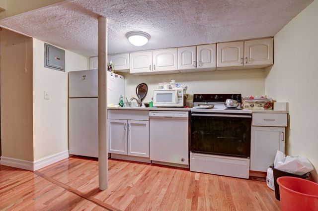 57 Brighton Ave C, Boston, MA 02134