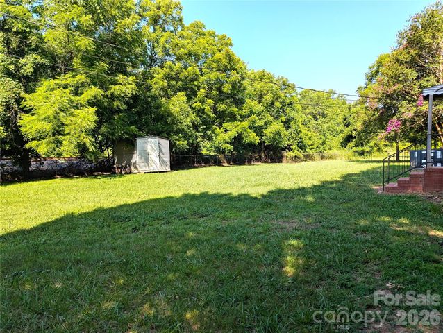 9207 Elgin Drive, Charlotte, NC 28214