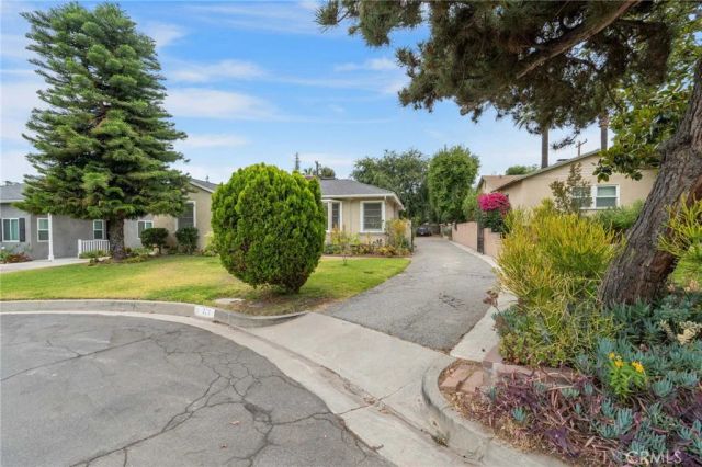 601 Hacienda, Monrovia, CA 91016