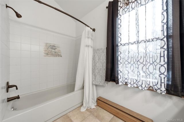 15 Stacy Drive, Port Jefferson Station, NY 11776