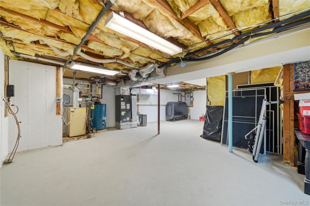 15 Stacy Drive, Port Jefferson Station, NY 11776