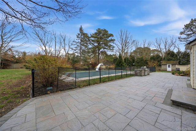 15 Stacy Drive, Port Jefferson Station, NY 11776