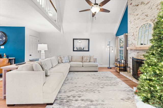 2151 Berkshire Ln, Murfreesboro, TN 37129