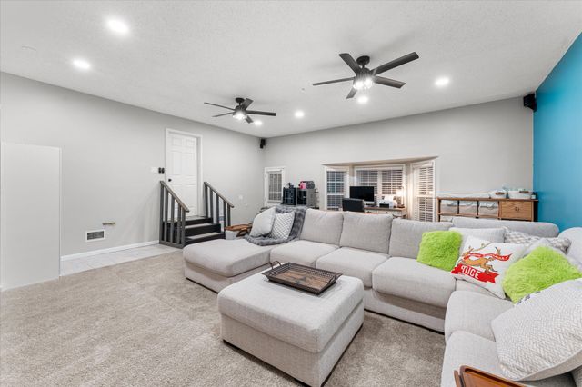 2151 Berkshire Ln, Murfreesboro, TN 37129