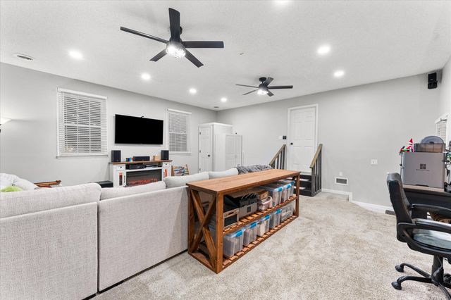 2151 Berkshire Ln, Murfreesboro, TN 37129