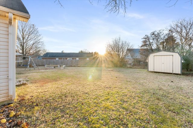 2151 Berkshire Ln, Murfreesboro, TN 37129