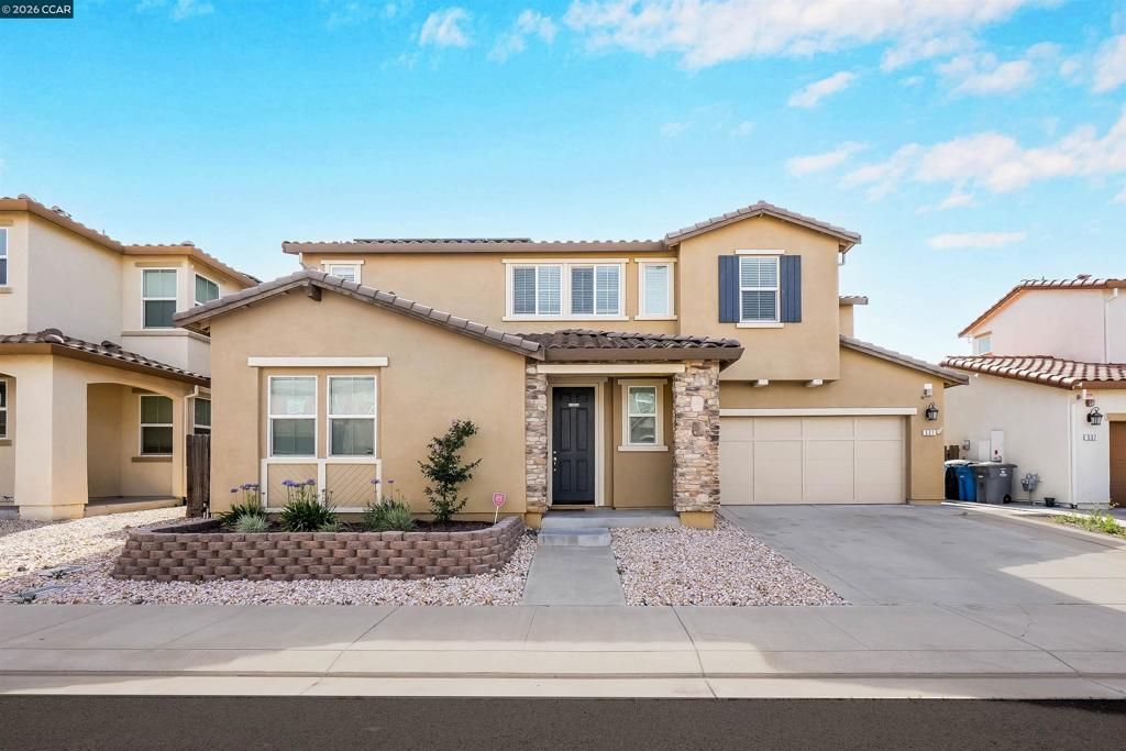 Image 3 of property listing at 531 Lavender Dr, Vacaville, CA 95687