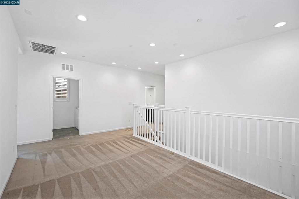 Image 33 of property listing at 531 Lavender Dr, Vacaville, CA 95687