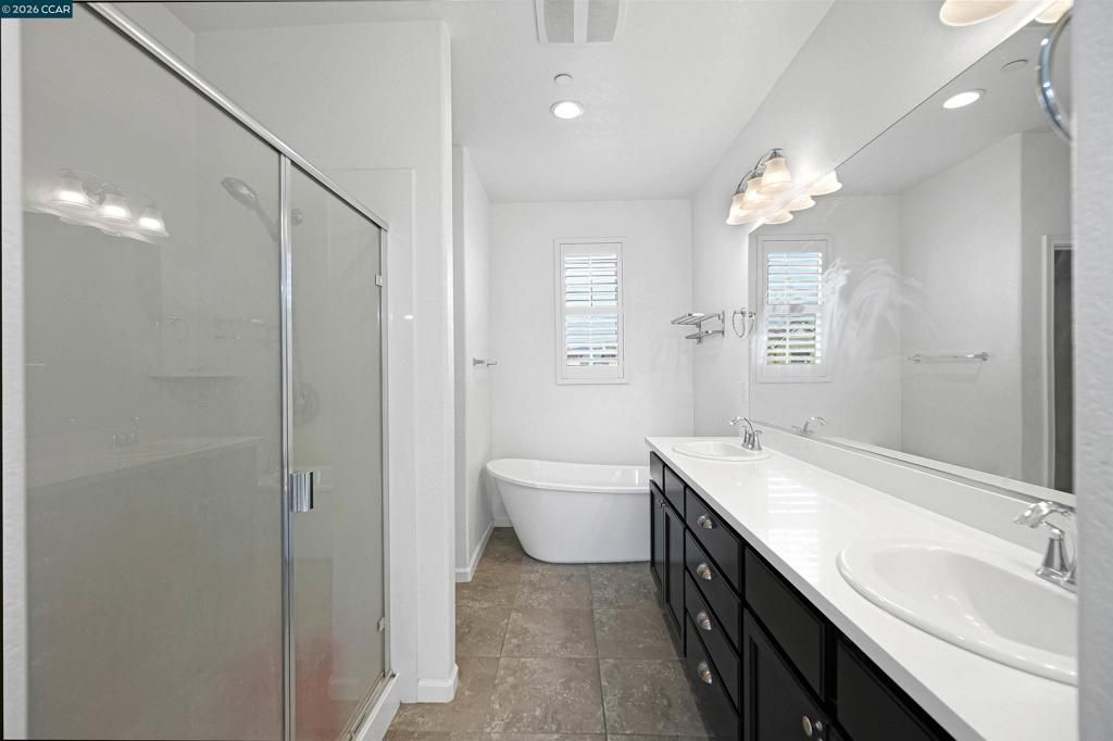 Image 37 of property listing at 531 Lavender Dr, Vacaville, CA 95687