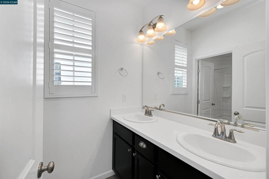 Image 42 of property listing at 531 Lavender Dr, Vacaville, CA 95687