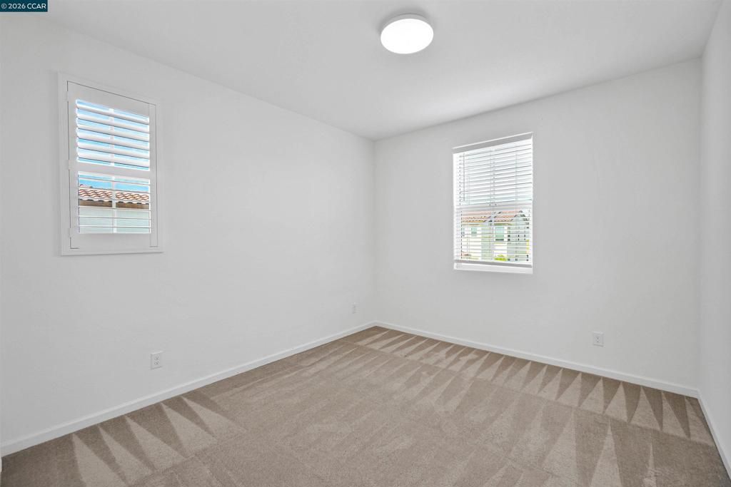 Image 45 of property listing at 531 Lavender Dr, Vacaville, CA 95687
