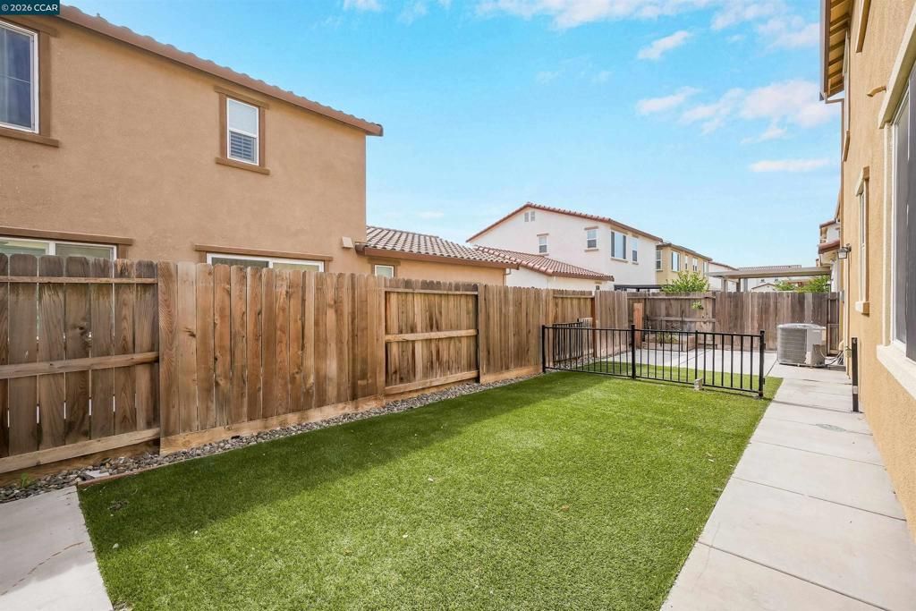 Image 53 of property listing at 531 Lavender Dr, Vacaville, CA 95687