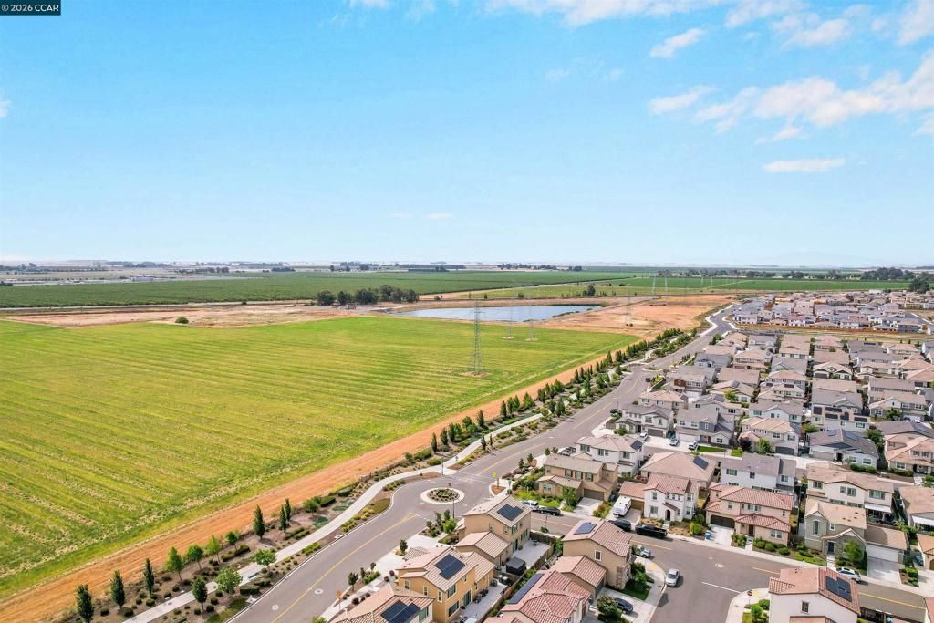 Image 62 of property listing at 531 Lavender Dr, Vacaville, CA 95687
