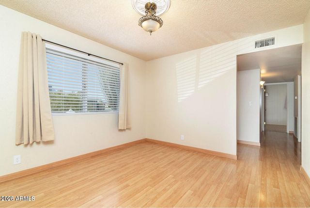 4117 E CAROL Avenue, Mesa, AZ 85206