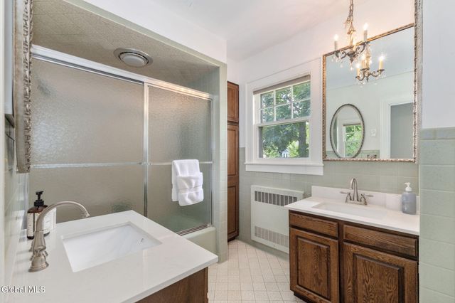 137 East Avenue, Saratoga Springs, Inside, NY 12866
