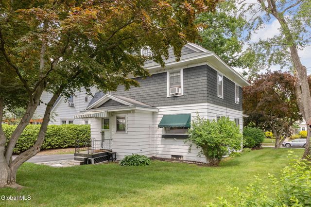 137 East Avenue, Saratoga Springs, Inside, NY 12866