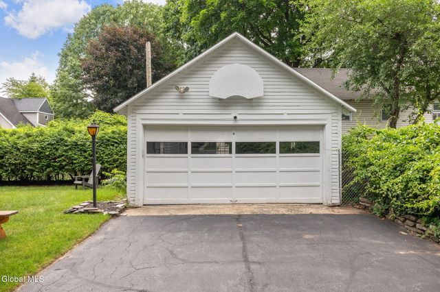 137 East Avenue, Saratoga Springs, Inside, NY 12866