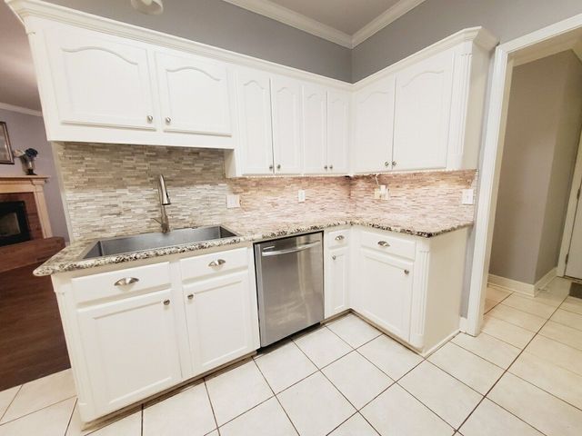 2410 Stockwell Road, Bossier City, LA 71111