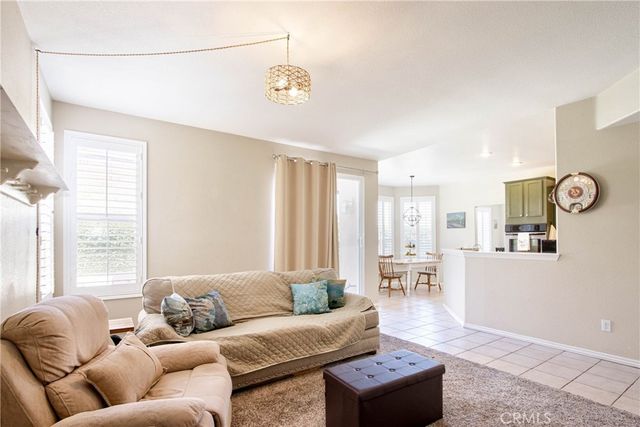 42015 Dahlia, Temecula, CA 92591