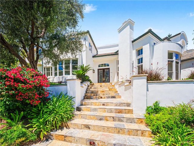 3907 Peartree, Calabasas, CA 91302
