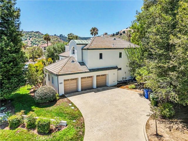 3907 Peartree, Calabasas, CA 91302