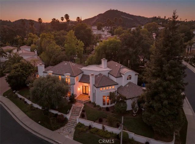 3907 Peartree, Calabasas, CA 91302