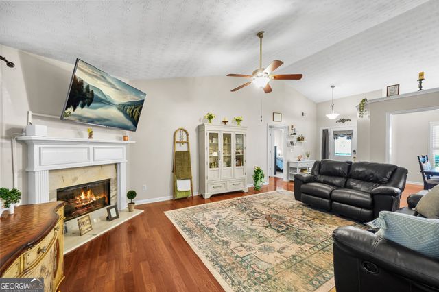 3319 Mcever Park Circle, Acworth, GA 30101