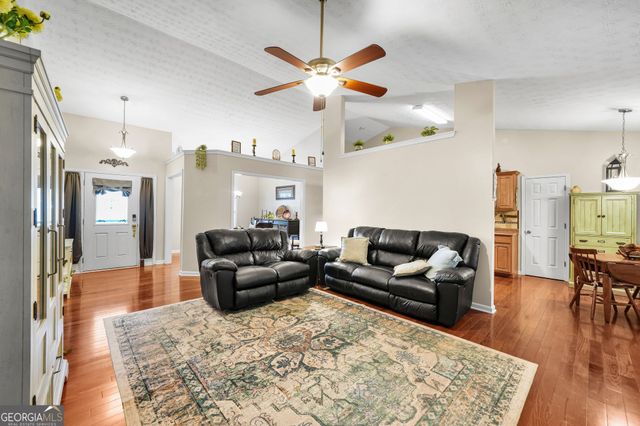 3319 Mcever Park Circle, Acworth, GA 30101