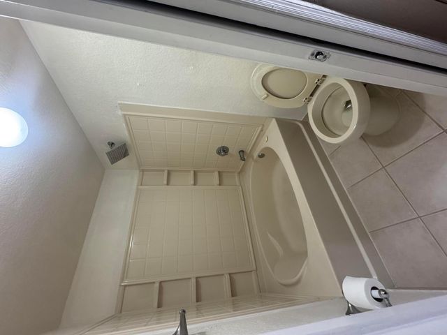 6650 W Sample Road 6650, Coral Springs, FL 33067