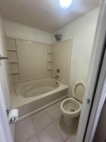 6650 W Sample Road 6650, Coral Springs, FL 33067