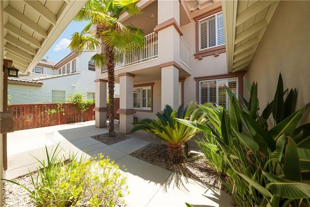 45277 Chateau Court, Temecula, CA 92592