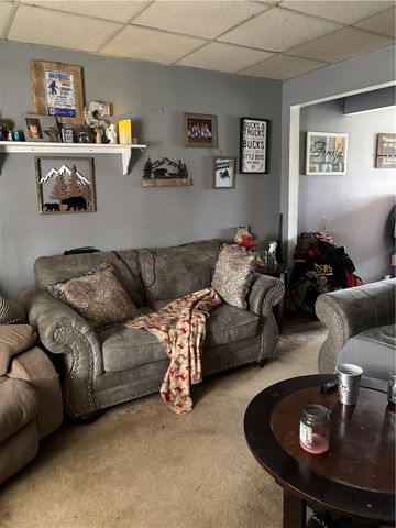 421-423 Georgetown Road, Cecil, PA 15055