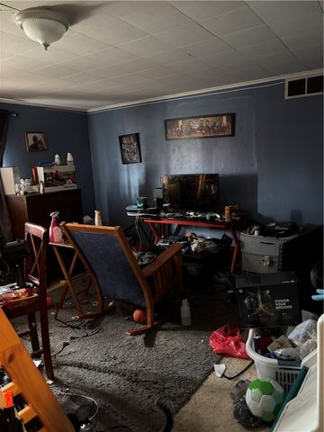 421-423 Georgetown Road, Cecil, PA 15055