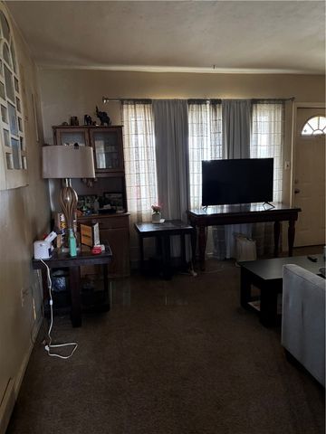 421-423 Georgetown Road, Cecil, PA 15055