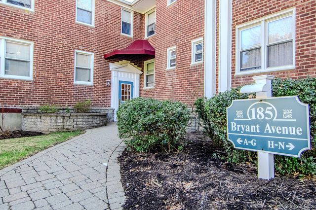 185 Bryant Avenue 1C, White Plains, NY 10605