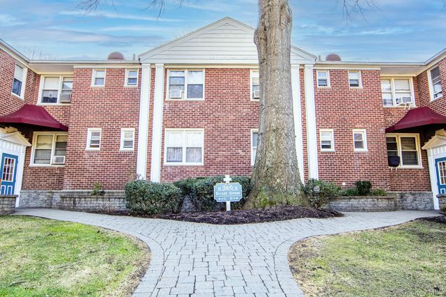 185 Bryant Avenue 1C, White Plains, NY 10605