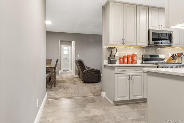 185 Bryant Avenue 1C, White Plains, NY 10605