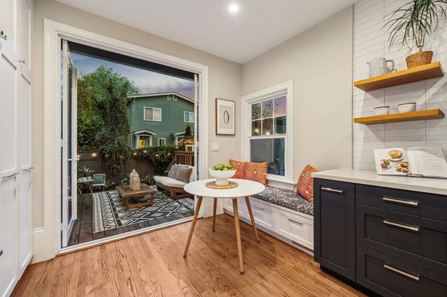 382 50Th St, Oakland, CA 94609