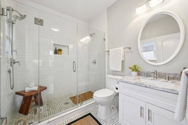 382 50Th St, Oakland, CA 94609