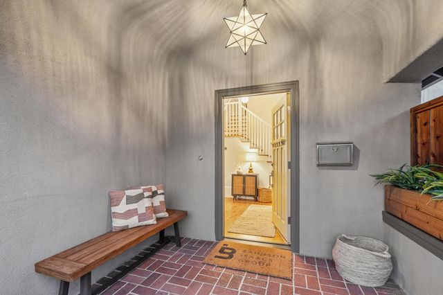 382 50Th St, Oakland, CA 94609