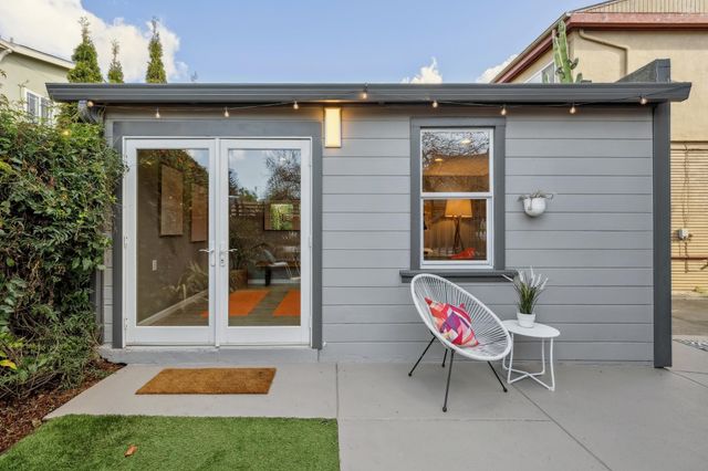 382 50Th St, Oakland, CA 94609