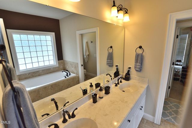 691 Gadwall Court, Nashville, NC 27856