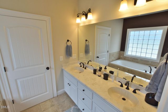 691 Gadwall Court, Nashville, NC 27856