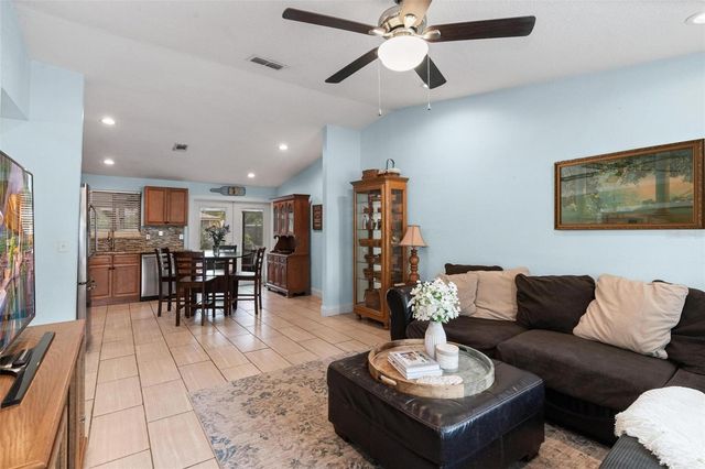 3042 HANNA COURT, Palm Harbor, FL 34684