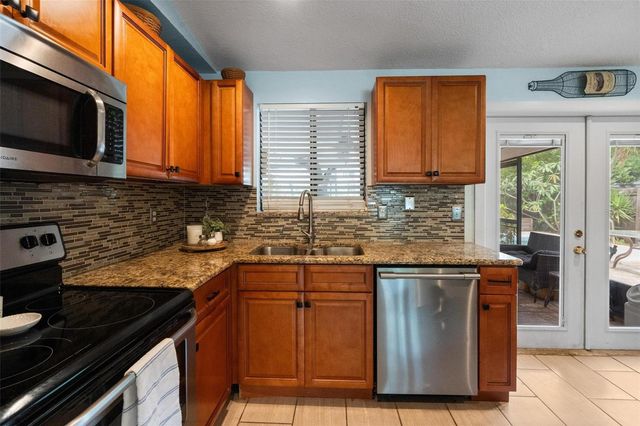 3042 HANNA COURT, Palm Harbor, FL 34684