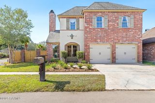 101 Derby Lane, Lafayette, LA 70508
