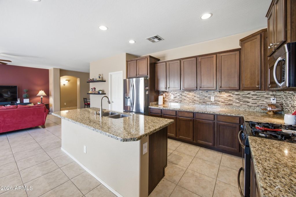 11716 W RIO VISTA Lane, Avondale, AZ 85323 — photo 4