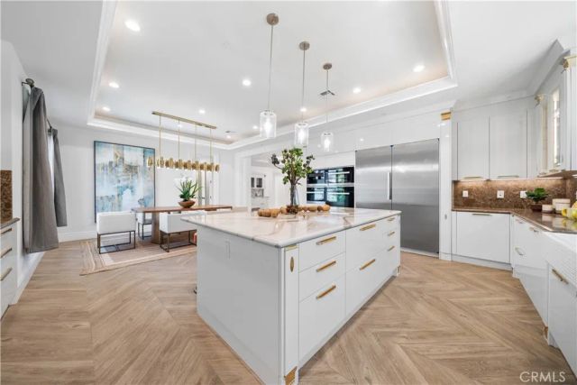 1327 S 2nd Avenue, Arcadia, CA 91006