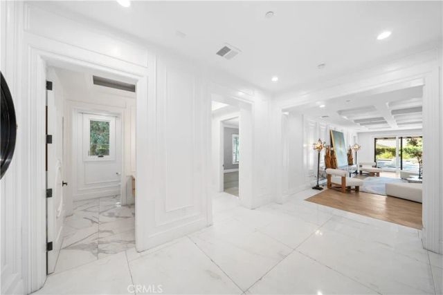 1327 S 2nd Avenue, Arcadia, CA 91006