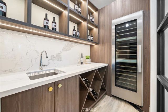 1327 S 2nd Avenue, Arcadia, CA 91006